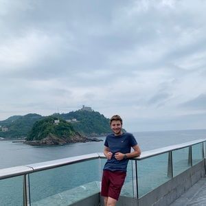 Meet your Posher, Jackson